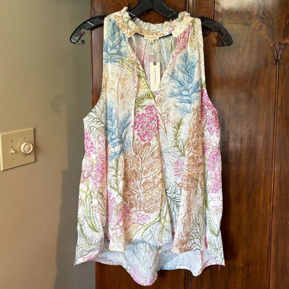 Elegant Floral Tank Top - Pink and Blue